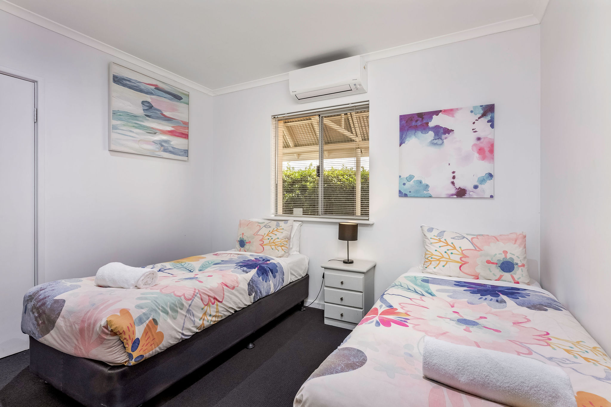 - House 11 Waterfront Resort
