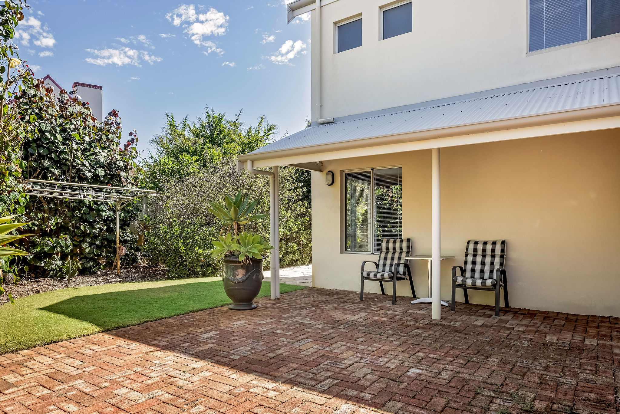 - House 11 Waterfront Resort