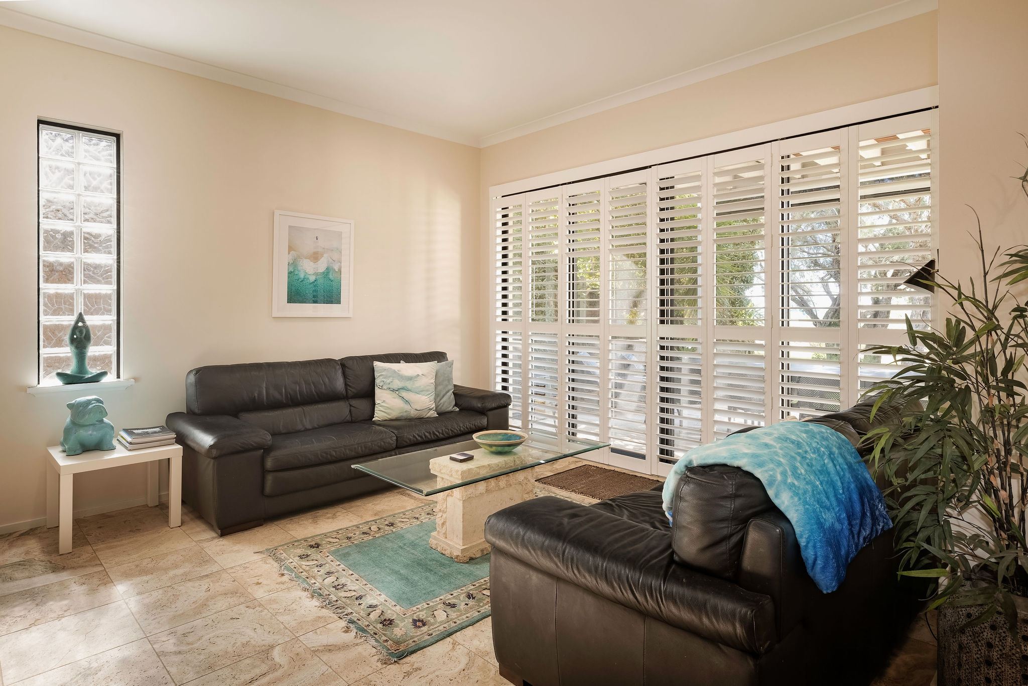 - House 5 Waterfront Resort